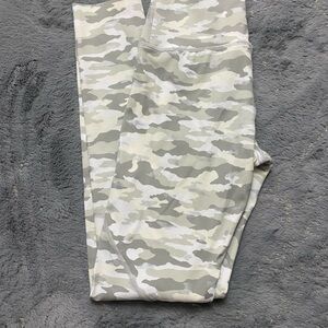 Aerie Gray and Cream Leggings